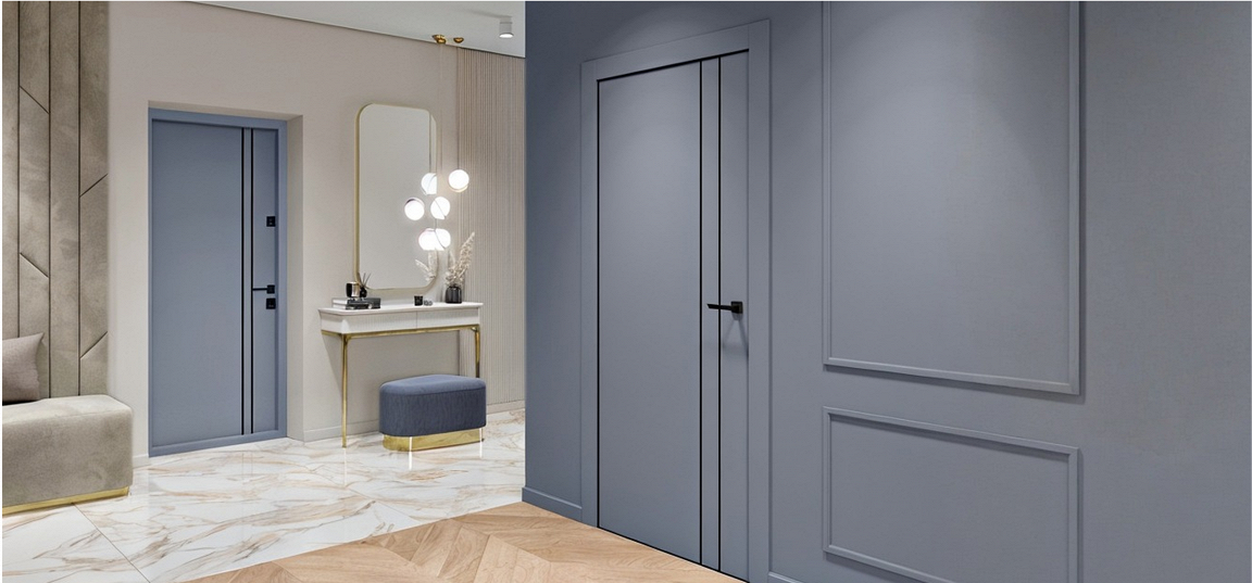 Входные и межкомнатные двери в одном стиле оформлены в серо-синей гамме с чёрной фурнитурой.