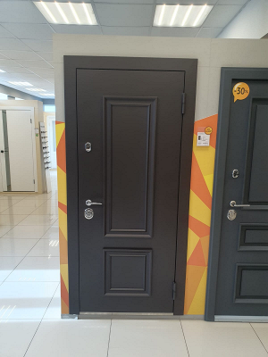 Бренд-зона «Стальная линия» = ул. Яблочкова, д. 28б