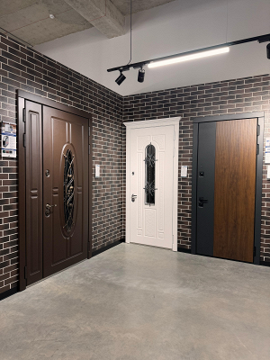 Бренд-секция «Стальная линия» = ул. Сальмана, д. 52