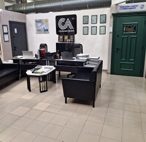 Фирменный салон «Стальная линия» = ул. Молодежная, д. 80/2 (пав. 4)